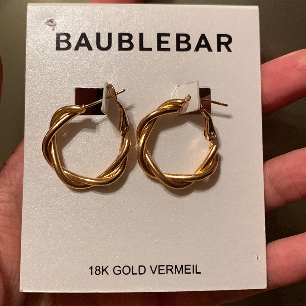 4pcs for $20 in my store ‼️ Baublebar earrings